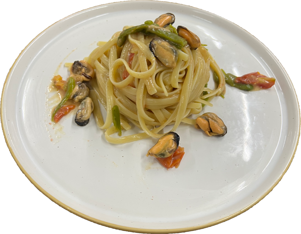 Linguine cozze, peperoncino e provolone del monaco